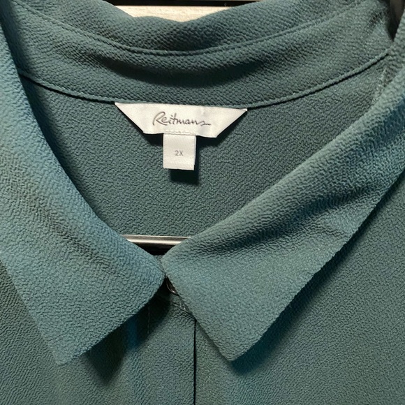 Green blouse - Picture 2 of 2